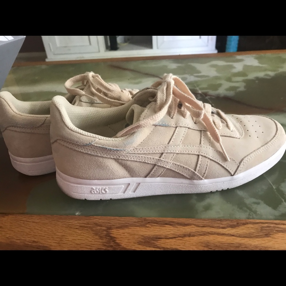 ASICS tigers
